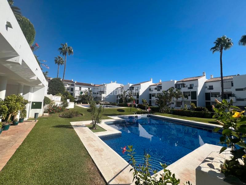 Foto e5dc4ff9-7ec2-432f-bf40-6f9a5459dd13. Dúplex a calle flor de saúco 5 a Bel - Air Estepona