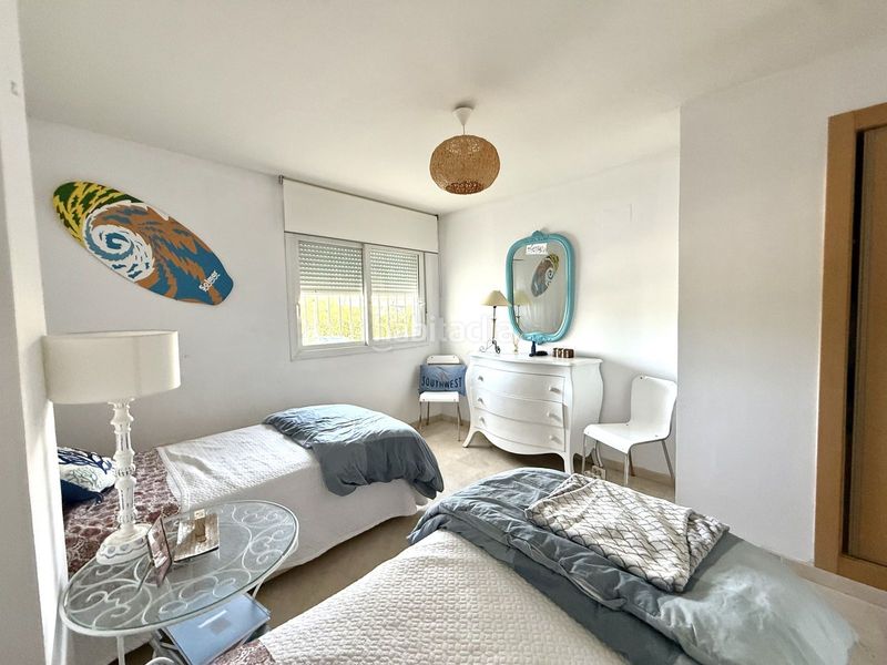 Foto bc1285b3-3307-4332-becc-f0fe4441799c. Pis a calle 4 a 12 a Guadalmina Baja Marbella
