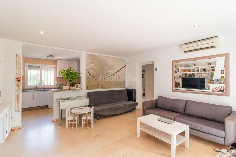 Foto 13e953e1-832a-47a1-8796-ea420ba3df4c. Bauernhof in avenida pablo picasso 12 in Villacana - Costalita - Saladillo Estepona