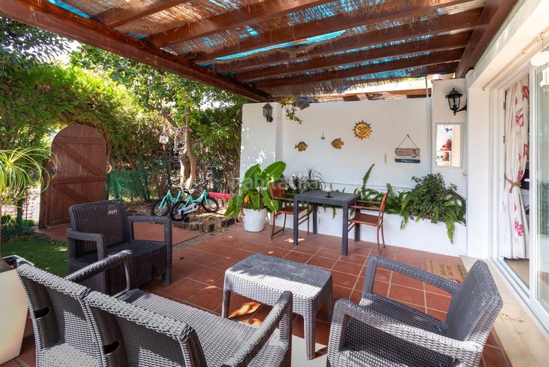 Foto 1e6ff919-19b9-4856-8689-ba809e237a38. Bauernhof in avenida pablo picasso 12 in Villacana - Costalita - Saladillo Estepona