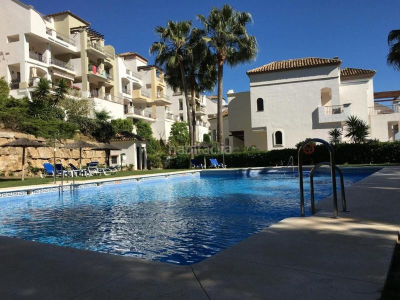 Foto a04bdc3f-af2f-49cf-911f-8c029536a7dd. Àtic amb piscina a los arqueros - puerto del almendro Benahavís