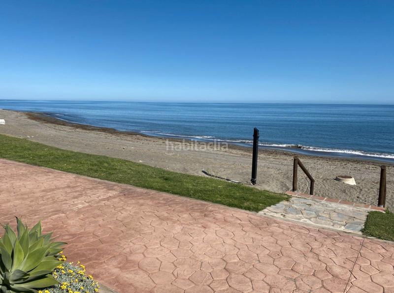 Foto f9129e17-6c6f-43e6-ace8-2e185ad80cb8. Location appartement dans plaza lance 10 dans El Velerín Estepona