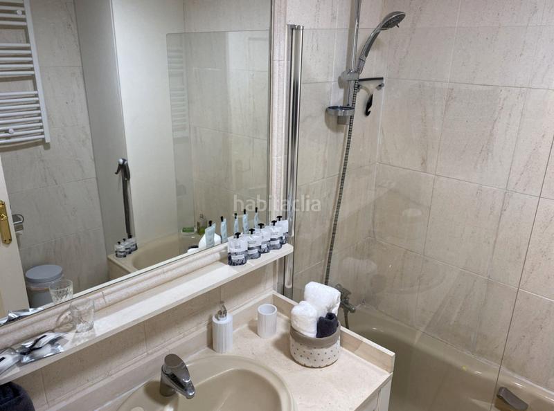 Foto 21dba98d-dc3e-4ffd-925a-5a89b362fd5e. Miete etagenwohnung in plaza lance 10 in El Velerín Estepona