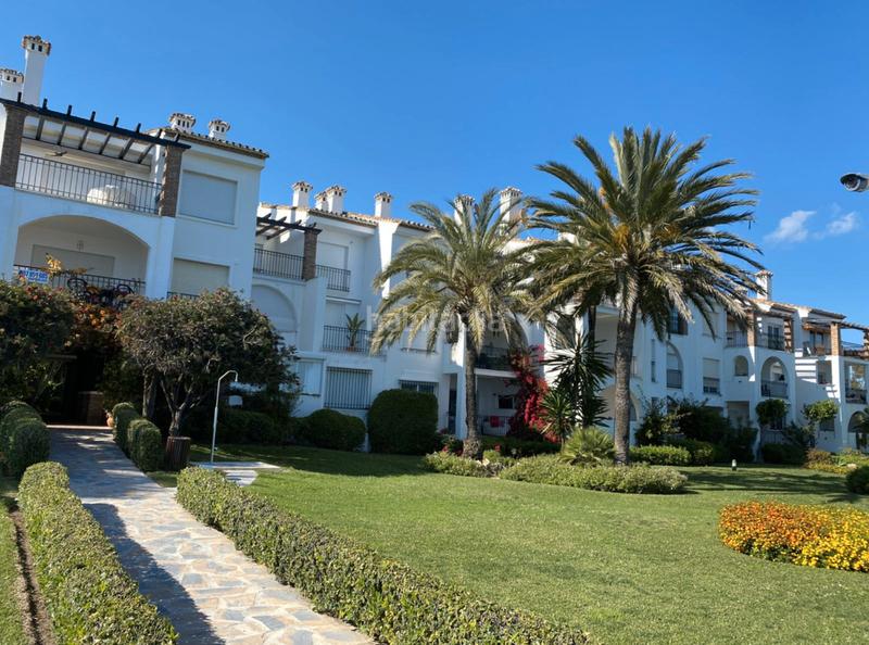 Foto 140b7b29-415f-4743-95e7-157745d56c6a. Rent flat in plaza lance 10 in El Velerín Estepona