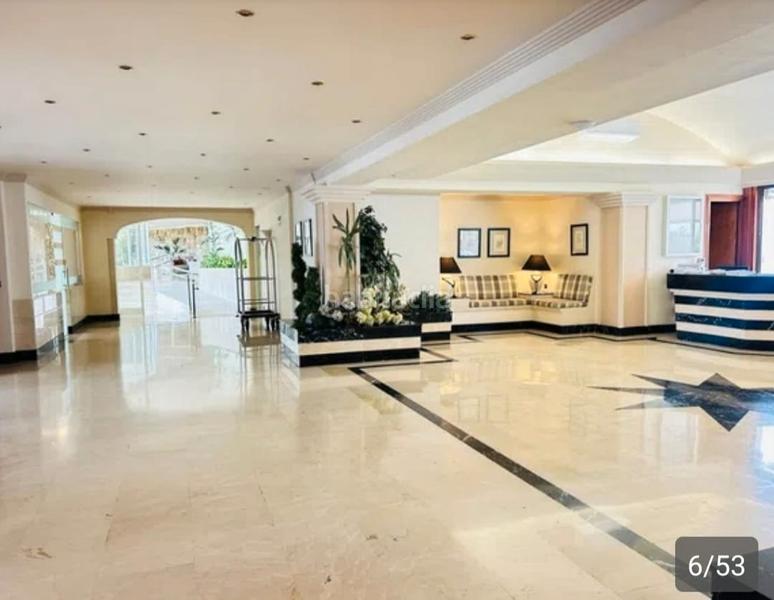 Foto 7b9a10ec-d28a-433b-87bd-089d65cc942b. Piso descubre este fantastico apartamento en nueva andalucía. en Marbella