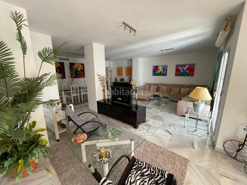 Foto 83f958ef-6fbe-4e7f-bd59-8eb685f640f8. Miete etagenwohnung in avenida piedramar 1d in Nagüeles Alto Marbella