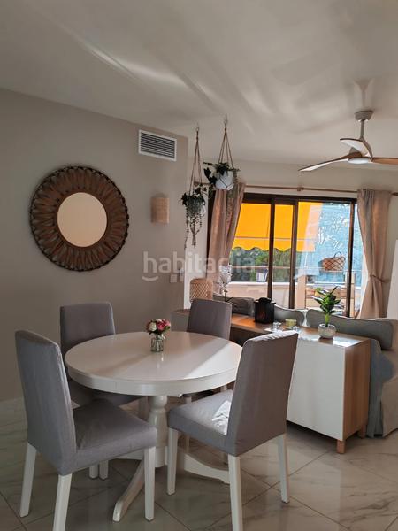 Foto 4db9ed3f-c1d9-4bfe-80c7-1ecfcf3a0b9c. Location appartement avec parking piscine dans Nueva Atalaya Estepona