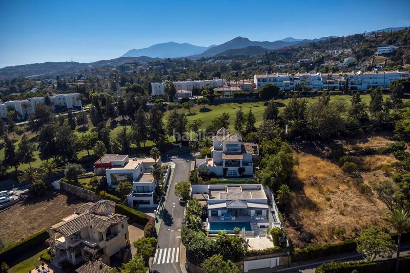 Foto 15501b1c-5a48-4172-9ec0-ec44cd8ac2b7. Location chalet dans avenida tomás pascual 22 dans La Quinta Benahavís