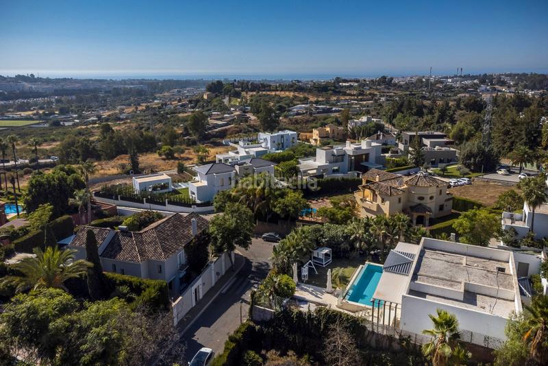 Foto 45c04118-4422-4b61-8460-26c236ce19be. Location chalet dans avenida tomás pascual 22 dans La Quinta Benahavís