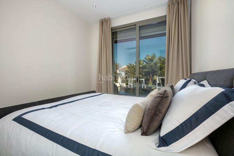 Foto 4cd61d0b-80e2-445c-9f02-0b4db967cfa6. Location chalet dans avenida tomás pascual 22 dans La Quinta Benahavís