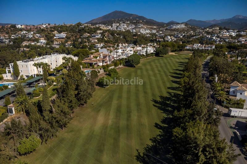 Foto 6afb0b42-7853-4294-b135-8dc00095f94c. Location chalet dans avenida tomás pascual 22 dans La Quinta Benahavís