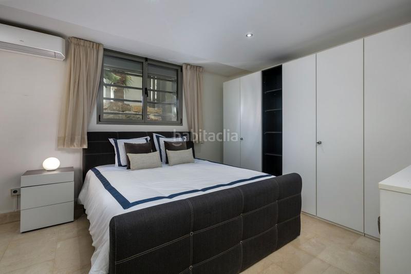 Foto 90c722e6-2d0c-49f0-a0a3-88b954406f57. Location chalet dans avenida tomás pascual 22 dans La Quinta Benahavís