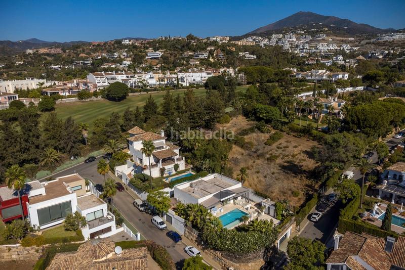 Foto e61c2c07-58bc-47ed-9527-bd6fb59b43ea. Miete chalet in avenida tomás pascual 22 in La Quinta Benahavís