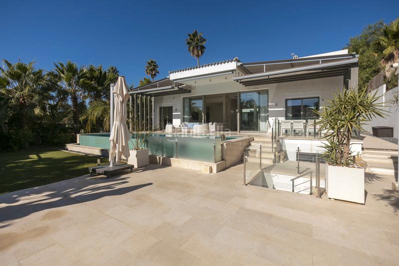 Foto 77aaa508-b4e6-4cd4-901b-d60e731c5f34. Rent chalet in avenida tomás pascual 22 in La Quinta Benahavís