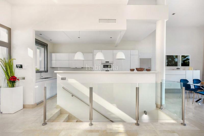 Foto a88da03d-5d26-4096-8f5c-0eeb79e098b6. Rent chalet in avenida tomás pascual 22 in La Quinta Benahavís