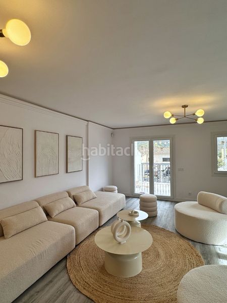 Foto f60ef8c9-0dd4-4aac-adaf-ffa675a277d5. Alquiler dúplex ¡bienvenido a tu nuevo hogar en el corazón ! en Benahavís