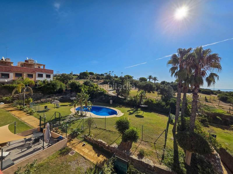 Foto 2c4b7316-ccae-4114-bc3b-328ec545acb3. Reihenhaus in n-340 147 in Puerto de la Duquesa Manilva