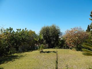 Terreny residencial  Urbanización el rosario 327a. Terreno exclusivo con licencia lista y orientación sur en el ros