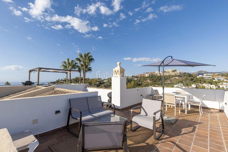 Foto b15042a7-d5f8-4dbf-9a69-5ac35a3c4506. Dachwohnung in avenida tomás pascual 22 in La Quinta Benahavís