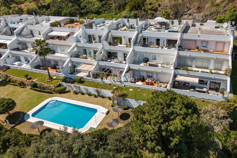 Foto 62c0c82b-86c4-4dad-95d2-5d1df394e670. Attico in avenida tomás pascual 22 in La Quinta Benahavís