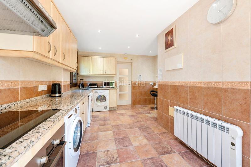 Foto e7832fae-f5a6-45ce-b92b-573cb796d909. Miete chalet in n/a in Carmona