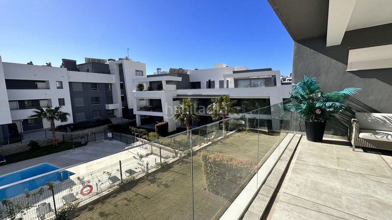 Foto e45ea6ee-b700-4a69-96c2-c6cd30d17e6a. Miete etagenwohnung in avenida parque selwo s/n in Estepona
