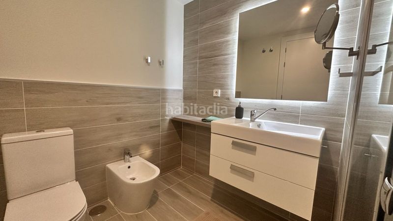 Foto ecee0425-c942-4b7b-90f8-c4a0aec7fff9. Miete etagenwohnung in avenida parque selwo s/n in Estepona