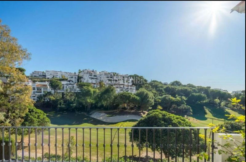 Foto d4edacd0-a546-49d6-b859-27482a384e3f. Dúplex a avenida tomás pascual 22 a La Quinta Benahavís