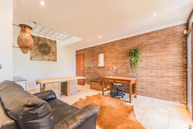 Foto 108613f5-24ae-4c15-99f8-c913330fd12f. Chalet in calle londres s/n in Las Brisas Marbella