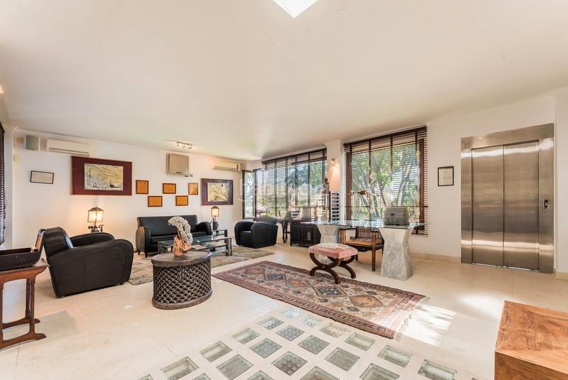 Foto 5d8a9cc2-1527-4b47-be5e-e87640f95dd1. Chalet in calle londres s/n in Las Brisas Marbella