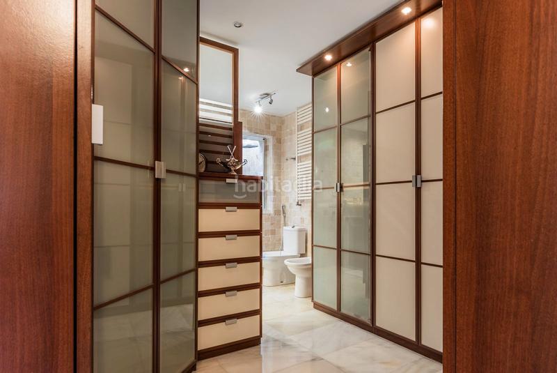 Foto 7cc6b48a-35f6-4ce4-b3b7-458682a4f42c. Chalet in calle londres s/n in Las Brisas Marbella