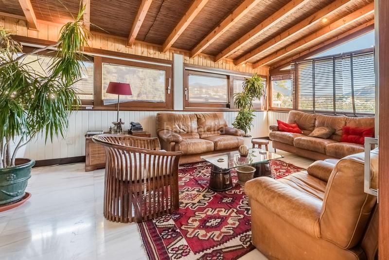 Foto e48f8872-83dc-45bd-980d-ef95d38b0956. Chalet in calle londres s/n in Las Brisas Marbella