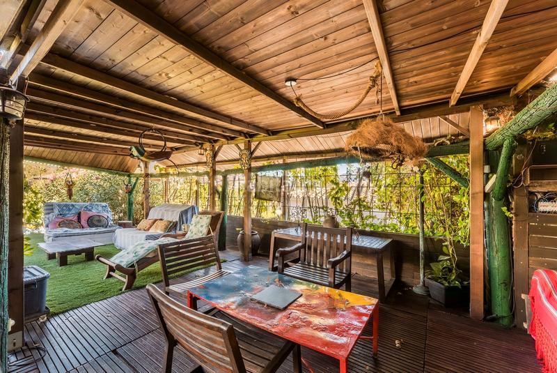 Foto e521b16e-413b-4f8e-b4b5-737bf52b6132. Chalet in calle londres s/n in Las Brisas Marbella