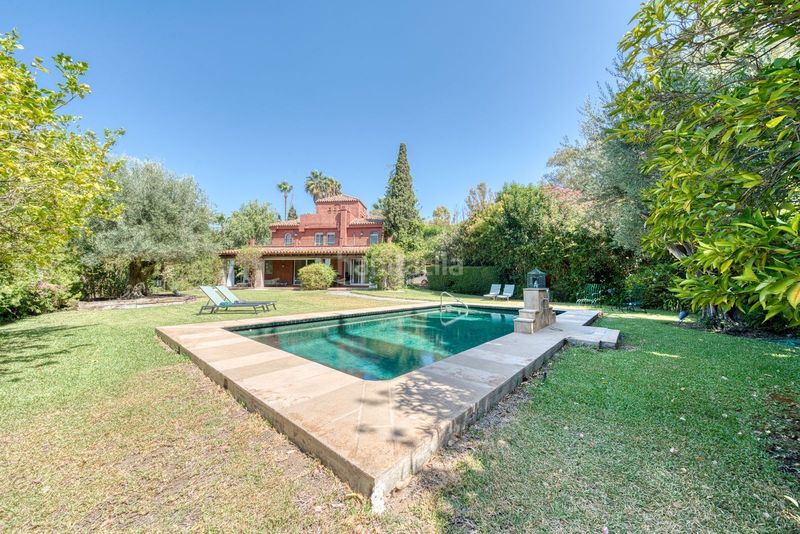 Foto 563557f1-da56-440c-82b4-36f709b0a372. Chalet in calle las ventas 18 in Nueva Andalucía centro Marbella