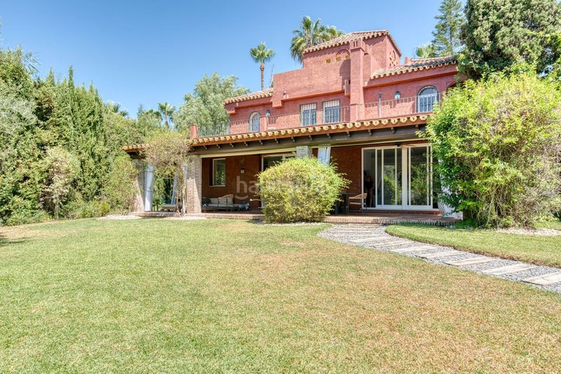 Foto 9a340fbd-8f7e-4497-83e4-585abe4c8c97. Alquiler chalet en calle las ventas 18 oasis andaluz de seis dormitorios en el exclusivo valle del golf, nueva andalucía en Marbella