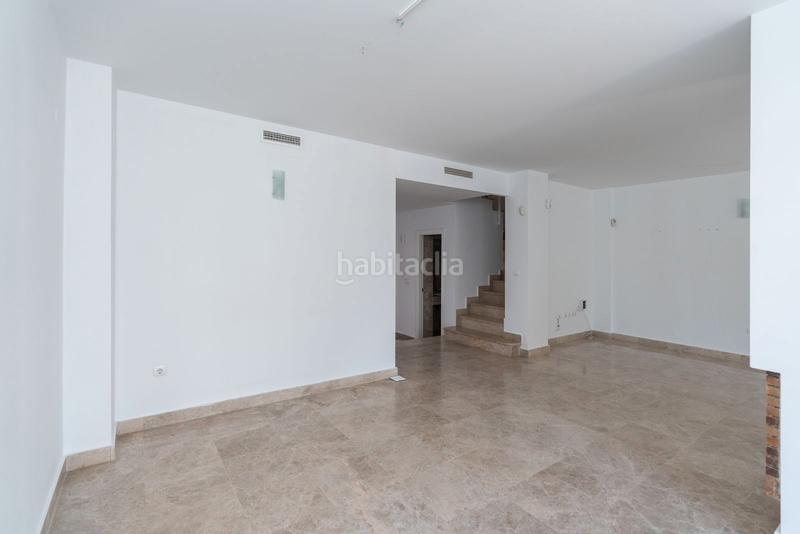 Foto 1e57d684-64c9-42dc-94e5-690ec9a5354a. Casa adosada en plaza de cibeles 363 gran potencial de reforma en casa adosada con jardín en los naranjos, nueva andalucía en Marbella