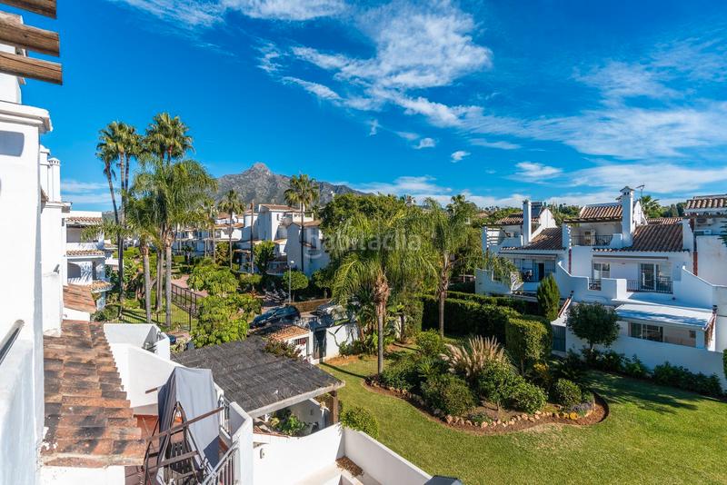 Foto be33c3b5-c3fa-47ce-a816-d7014bd67305. Casa adosada en plaza de cibeles 363 gran potencial de reforma en casa adosada con jardín en los naranjos, nueva andalucía en Marbella