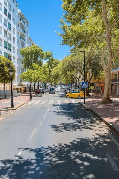 Foto b4075c6c-597a-4546-b6d7-2d7b88d4fe38. Flat in avenida de la constitución 26 in San Pedro de Alcántara Pueblo Marbella