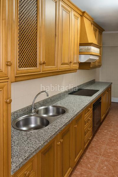 Foto c7436c58-49a3-4819-9a70-87fe59538060. Flat in avenida de la constitución 26 in San Pedro de Alcántara Pueblo Marbella