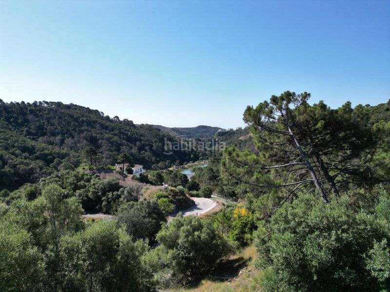 Foto 4024c8a6-0fb3-44b0-b80e-b7b7a854fc30. Terreno residencial en urbanizacion montemayor alto 16 parcela única con vistas panorámicas en monte mayor resort, en Benahavís