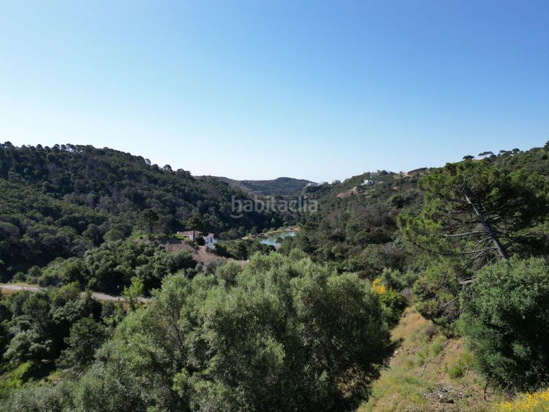 Foto bf43759e-fd85-48a6-85ae-e42f56e5a780. Terreno residencial en urbanizacion montemayor alto 16 parcela única con vistas panorámicas en monte mayor resort, en Benahavís