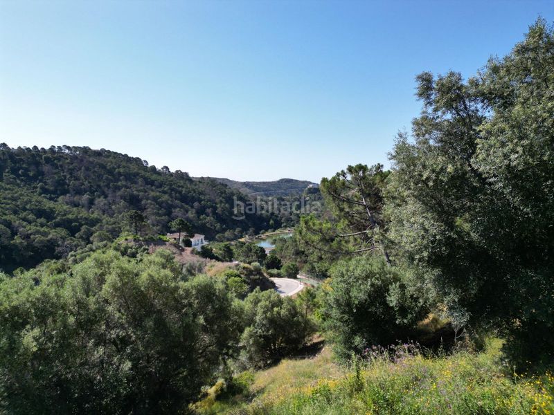 Foto f4dae27b-4e21-4fc3-8b9a-8facd67c7832. Terreno residencial en urbanizacion montemayor alto 16 parcela única con vistas panorámicas en monte mayor resort, en Benahavís