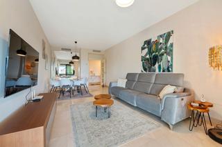 Appartement à Urbanización los flamingos 114. Elegancia y espacio con vistas parciales al mar en hoyo 19, canc