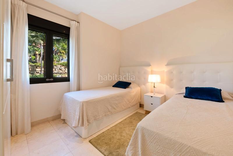 Foto d7a69bd1-c2e2-4898-bc81-f3a8a16f5a7d. Pis a urbanización Los Flamingos 114 a Los Flamingos Benahavís