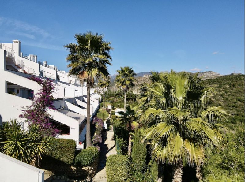 Foto 646427b2-ffdd-427e-b2b9-bc4d43ead1fe. Piso en calle el mirador 2c apartamento de diseño y vistas al mar en mirador la quinta en Benahavís