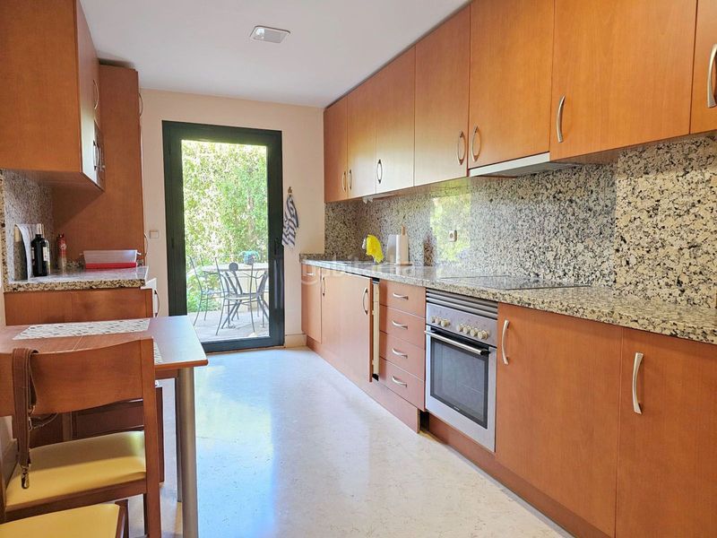Foto 69eed4ba-a5b6-40a3-a870-856888ca8e9d. Miete etagenwohnung in calle la pacheca alta 22 in Benahavís