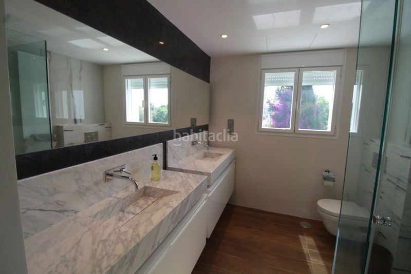 Foto 25e4d477-73e6-4c61-a7f2-c1a9efa166fc. Chalet in calle río tajo 2 in Nueva Andalucía centro Marbella