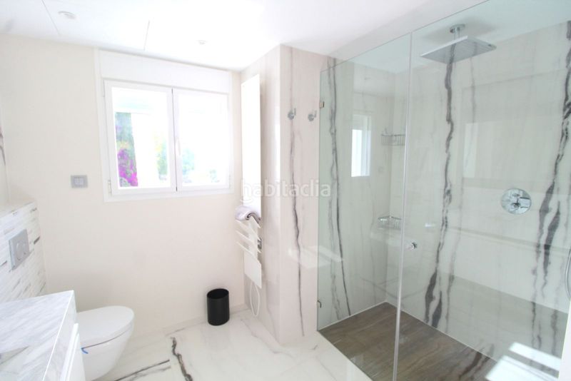 Foto d8f955cb-dc31-4616-8183-33b75c9f72b9. Chalet in calle río tajo 2 in Nueva Andalucía centro Marbella