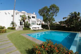 Chalet in Avenida Miguel de Cervantes 15