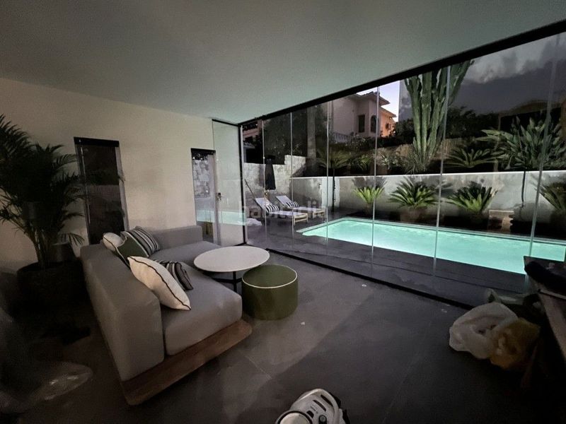 Foto 82c186fa-b3dc-4a3e-8d68-90e91f59dcc6. Alquiler chalet en avenida josé banús 32 diseño vanguardista y ecológico con spa privado en Puerto Banús en Marbella